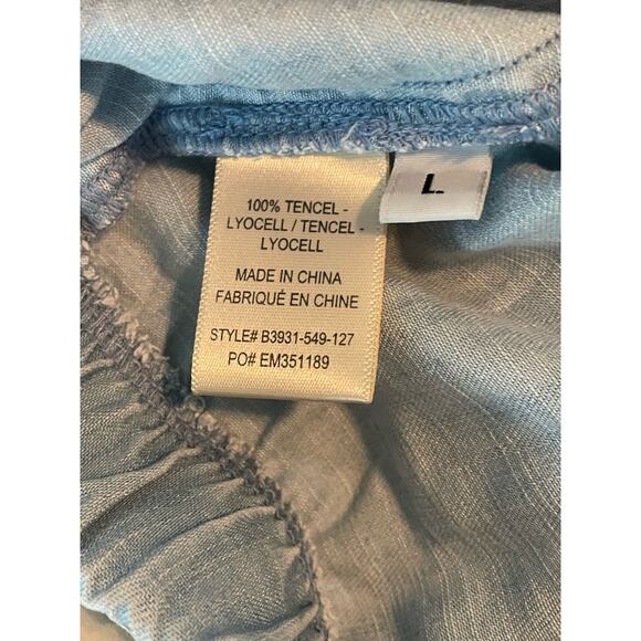 Bella Dahl Soft Blue Frayed Pocket Short size Large - Picture 6 of 7